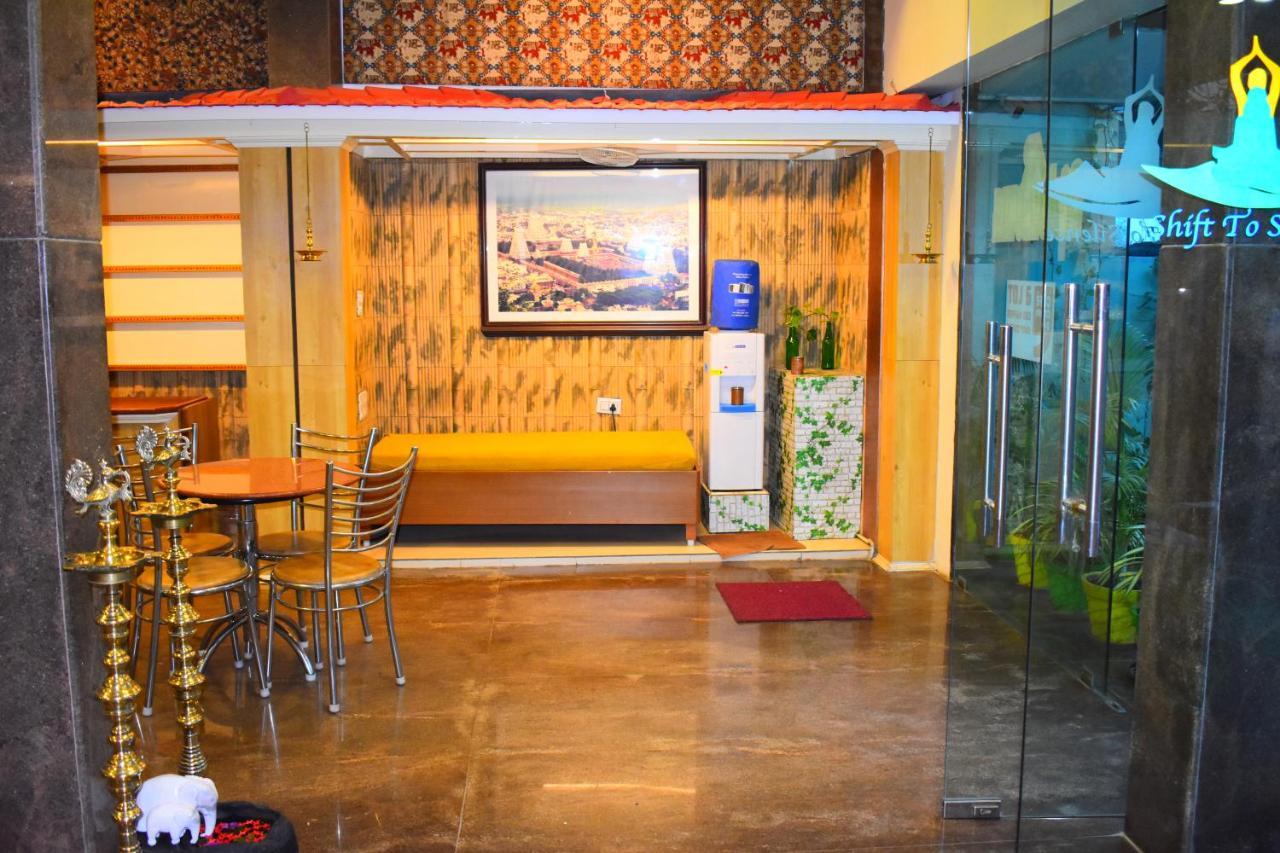 Apartmán Aishwarya Residency Tiruvannāmalai Exteriér fotografie