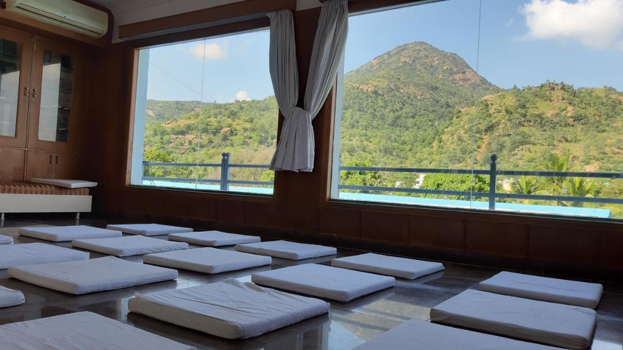 Apartmán Aishwarya Residency Tiruvannāmalai Exteriér fotografie